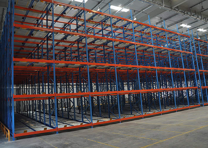 Steel Storage Rack Q235B for Flat Warehouse 12m with 500h Neutral Salt Spray Tested Anti-corrosion