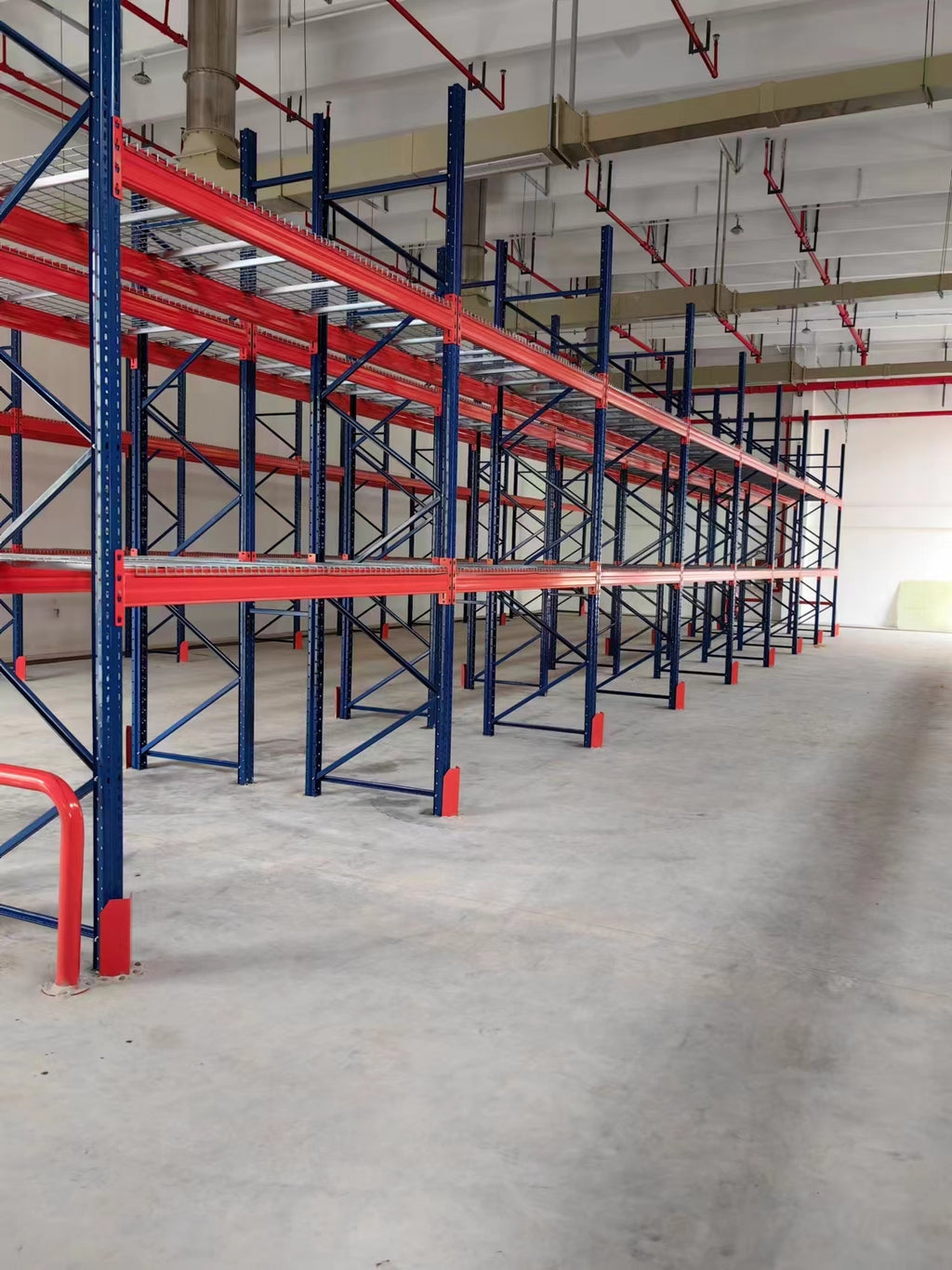 Steel Storage Rack Q235B Flat Warehouse 12m with Heavy Duty Double-sided Selective Multi-level Frame
