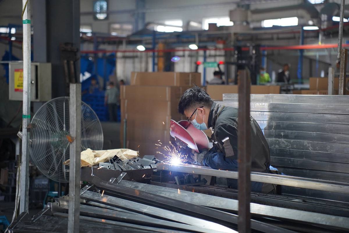 YONE warehouse and manufacturing environment
